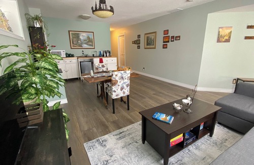 Cochrane Bed & Breakfast | Sunset Suite - private walkout, free breakfast, luxury airjet tub, dog friendly!