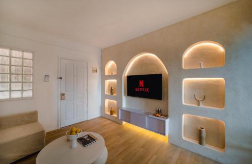 Legian Hotel | Sunset Suites, 1 bed apartment, Jayakarta hotel