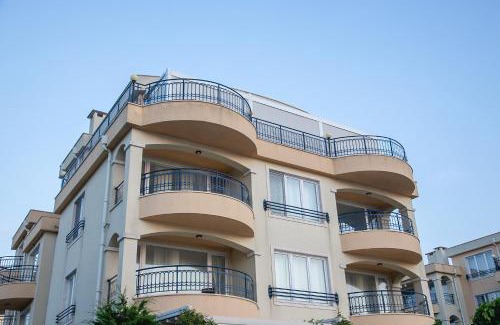 Tsarevo Apartment | Sunset Vibes in Arapya - Breathtaking Views and Pool - by Flаt Manаger