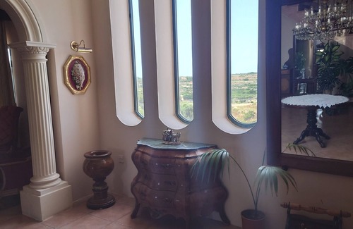 il-Baħrija House | Sunset View Country Villa Retreat