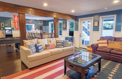 Fort Ann House | Sunset View Estate