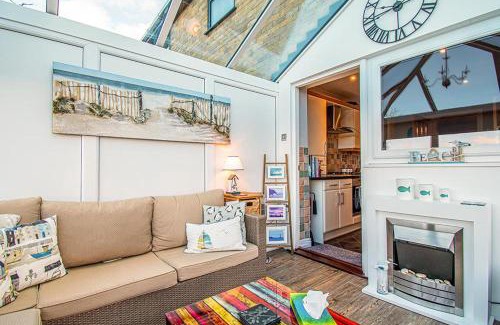 Llanfairfechan House | Sunset View