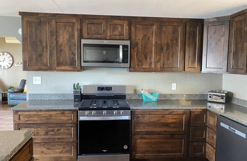 Isle House | Sunset View Getaway-Mille Lacs 3 Bedroom Home