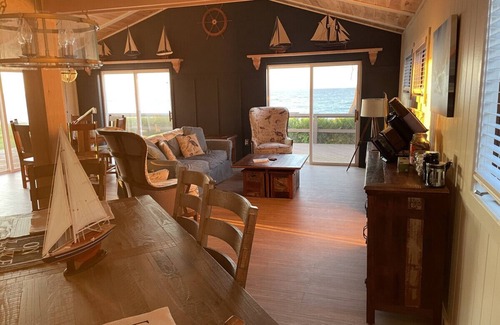 Fredonia House | Sunset View Lake House