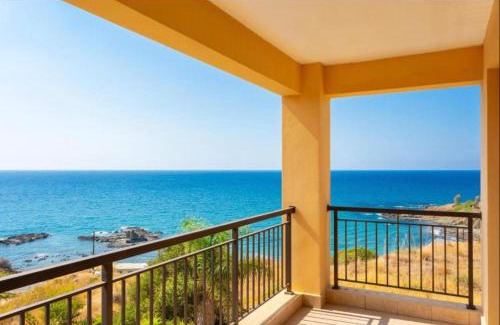 Pomos Villa | Sunset View Mermaid Villa