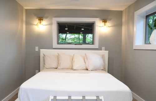 Hawley House | Sunset View over Lake Wallenpaupack