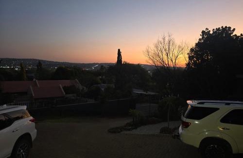 Garsfontein Apartment | Sunset View