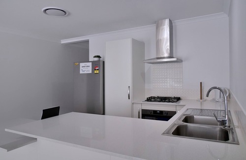 Kalbarri House | Sunset views while offering comfortable disability accessible accommodation