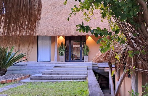 Inhambane Villa | Sunset Villa - Luxury Beachfront Villa with Private Pool by Karula Sand Villas