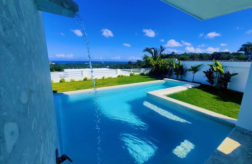 Las Terrenas Villa | Sunset Villa with Infinity Pool