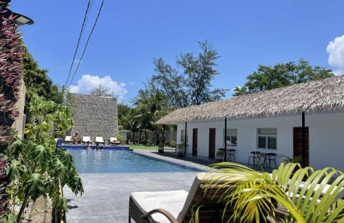 Palauig Resort | Sunset Villas Pool Villa 2