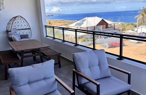 Trois-Bassins House | Sunset - Waterfront