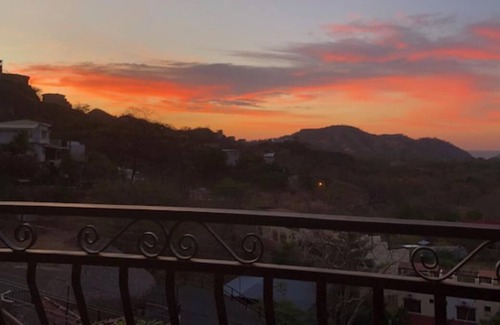 Coco Condo | Sunsets from Heaven !