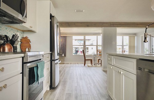 Sea Ranch On The Gulf House | Sunsets, nature and dolphins oh my! Private dock, minutes to the gulf. 3br/2bth