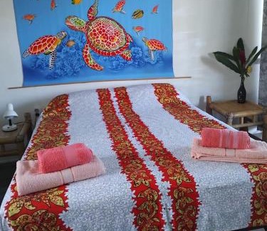 Hauru Apartment | SUNSETVIEW, studio, private beach, amazing swim & sunset