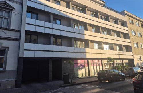 Gyor Apartment | Sunshine Apartman with Free Parking