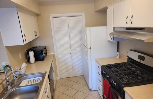Thunderbird Condo | SUNSHINE FAMILY GETAWAY WITH POOL ON WEST MOUNTAIN VIEW.