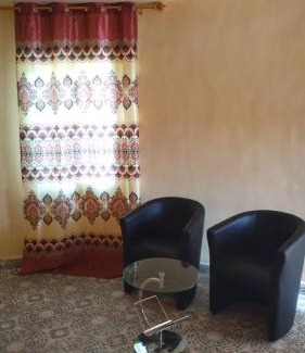 West Coast Division House | Sunshine Guesthouse Bafuloto