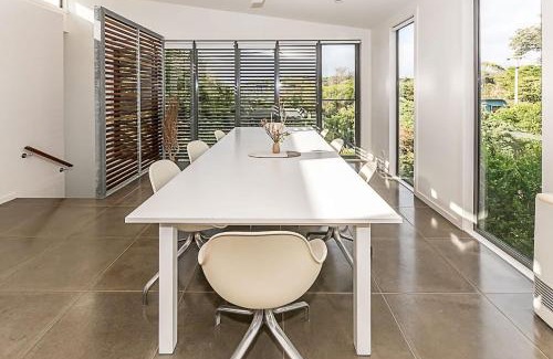 Sandy Point House | Sunshine Hideaway