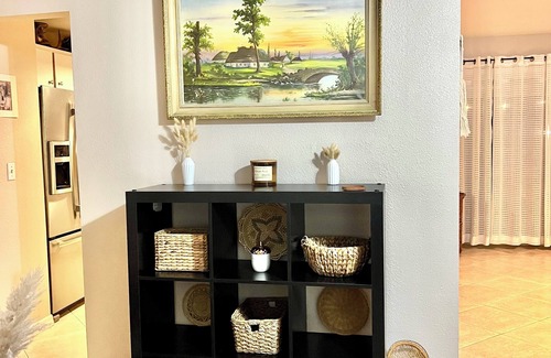 North Port House | Sunshine Hideawayn6 mins to Warm Mineral Springs