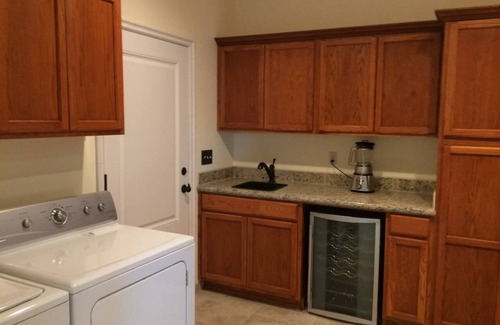 Templeton House | Sunshine Hills