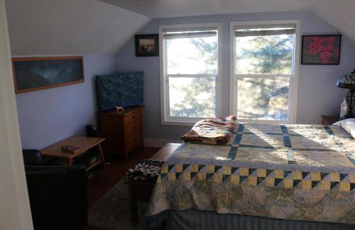 Seward Bed & Breakfast | Sunshine House Bed and Breakfast