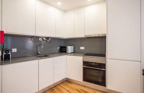 Santa Maria Maior Apartment | Sunshine House - Exclusive Apartment - Your home away from Home