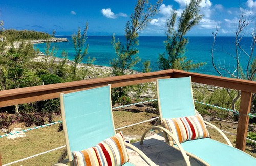 Rainbow Bay Villa | Sunshine☀️House, with private water entry and high-speed Internet.