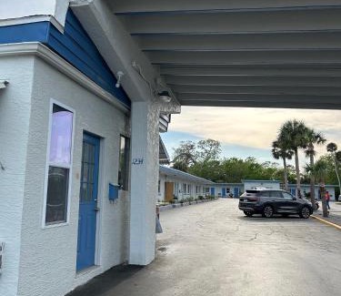 Bethune Grant Hotel | Sunshine Inn of Daytona Beach