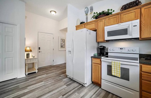 Fernandina House | Sunshine Nuthatch Villa
