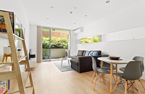 Greenwich Apartment | Sunshine Pacific - A Spacious Boutique Stay