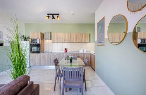 Marsaskala Apartment | Sunshine penthouse 2BR heaven with AC, terrace & WIFI by 360 Estates