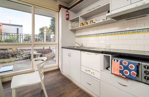 Cowes Villa | Sunshine Retreat Villa 7