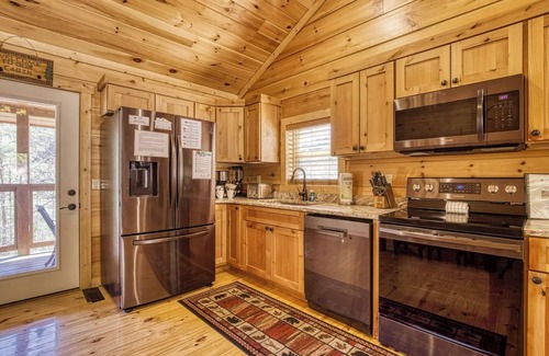 Sevierville Cabin | Sunshine Ridge, Hot Tub, Game Room, $685 FREE tickets each paid day