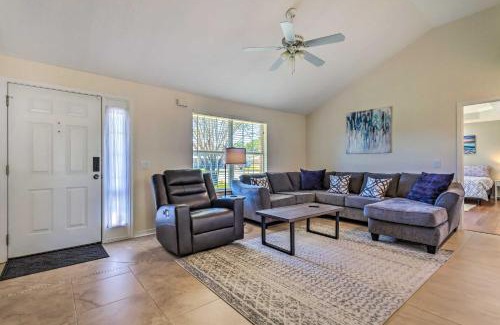 Navarre House | Sunshine State Escape 3 Mi to Navarre Beach!