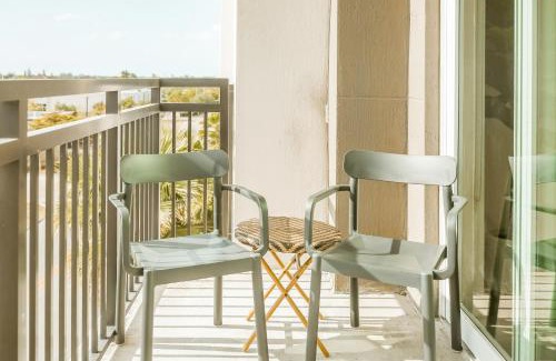 Miami Gardens Apartment | Sunshine State Sanctuary #2401