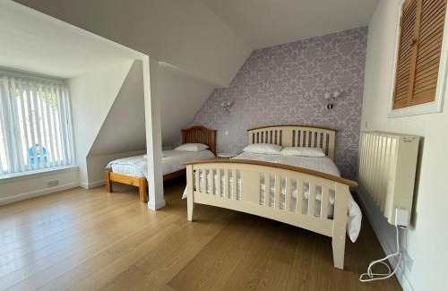 Insch Apartment | Sunshine three bedrooms Apartment