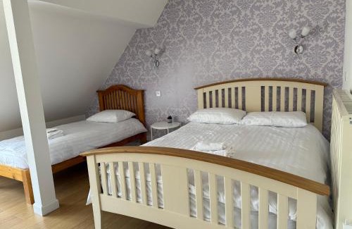 Insch Apartment | Sunshine three bedrooms Apartment