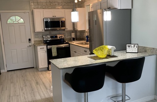 Northside House | Sunshine Villa Two