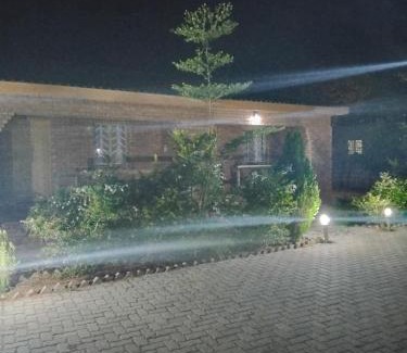 Kasane House | Sunshinevibe guest house