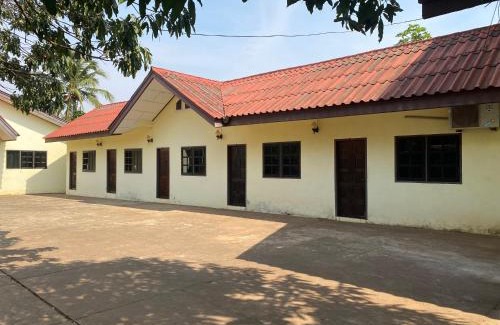 Pakse House | SUNTIPHAB Guest House