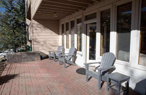 Vail Condo | Sunvail Condos 12A - Remodeled, Platinum Rated Condo - Minutes from the Slopes!