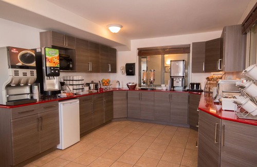 Truro Hotel | Super 8 by Wyndham Truro NS