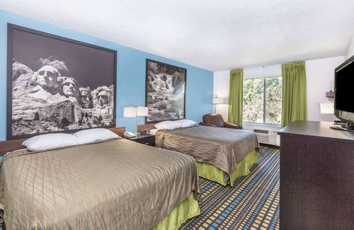North Sioux City Hotel | Super 8 by Wyndham North Sioux City