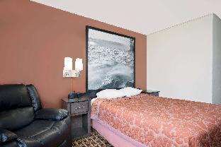 Ashland Hotel | Super 8 by Wyndham Ashland