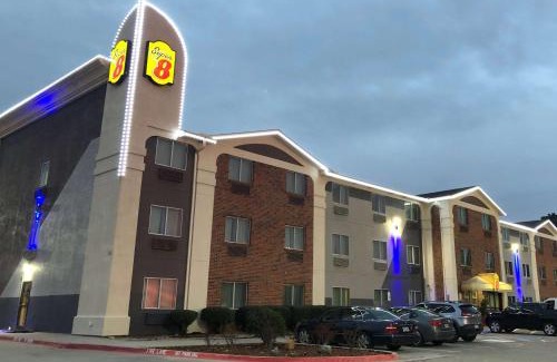 Bedford Hotel | Super 8 by Wyndham Bedford DFW Airport West
