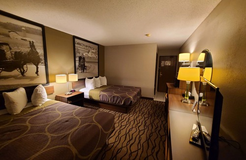 Bedford Hotel | Super 8 by Wyndham Bedford