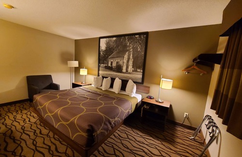 Bedford Hotel | Super 8 by Wyndham Bedford