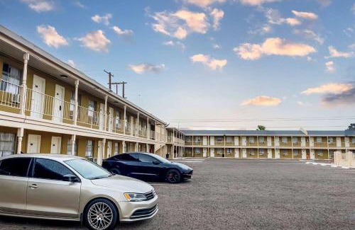 Blythe Hotel | Super 8 by Wyndham Blythe