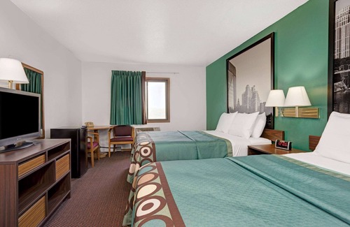 Buffalo Hotel | Super 8 by Wyndham Buffalo